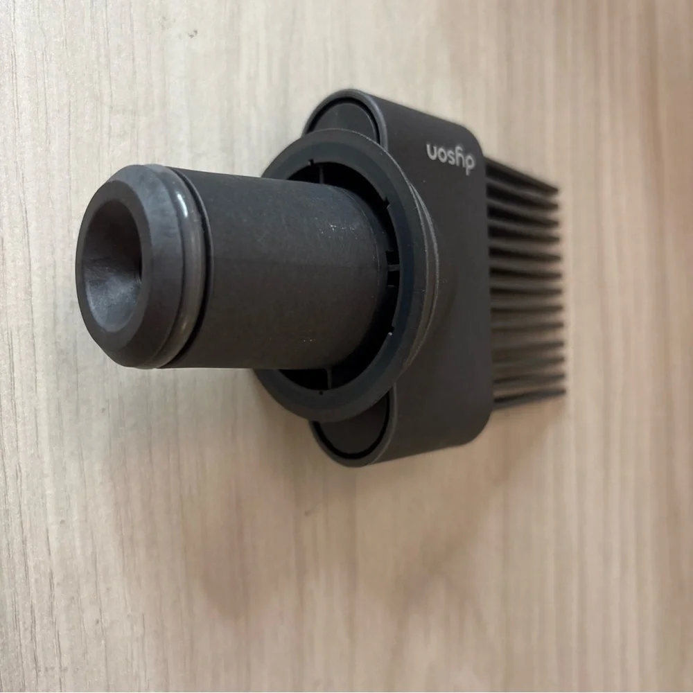 Dyson Hair Dryer Wide Tooth Comb Attachment in Black - Picture 5 of 7